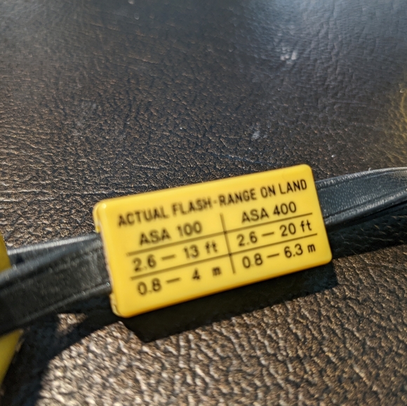 Underwater Camera- Minolta Weathermatic A Water Safe Camera- Excellent Condition - Picture 7 of 7